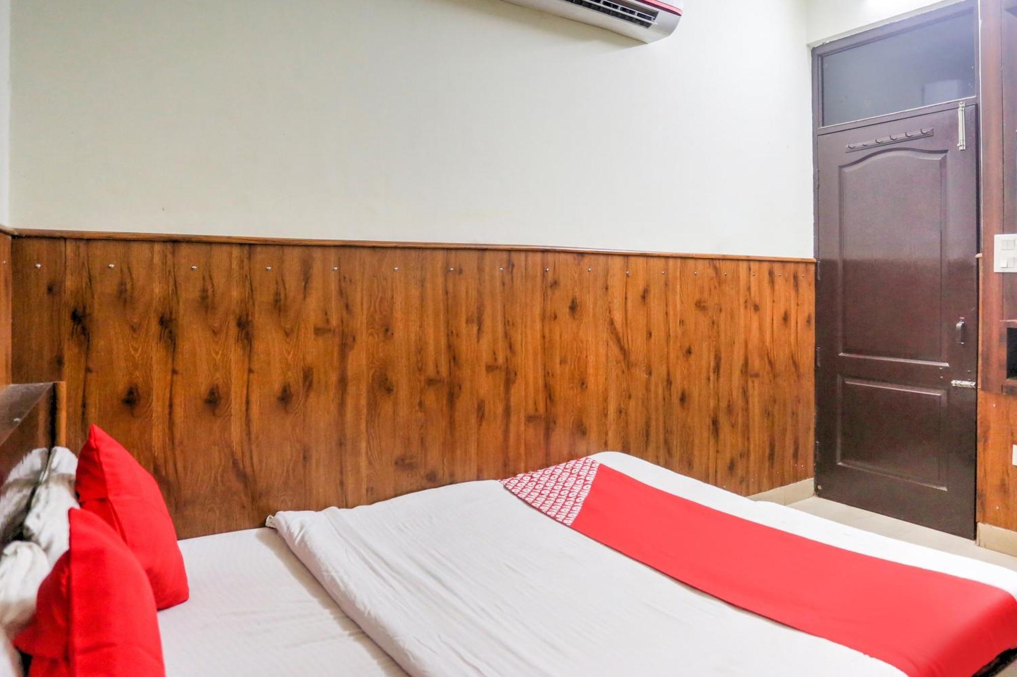 Hotel O Shri Sai Guest House Delhi Zewnętrze zdjęcie