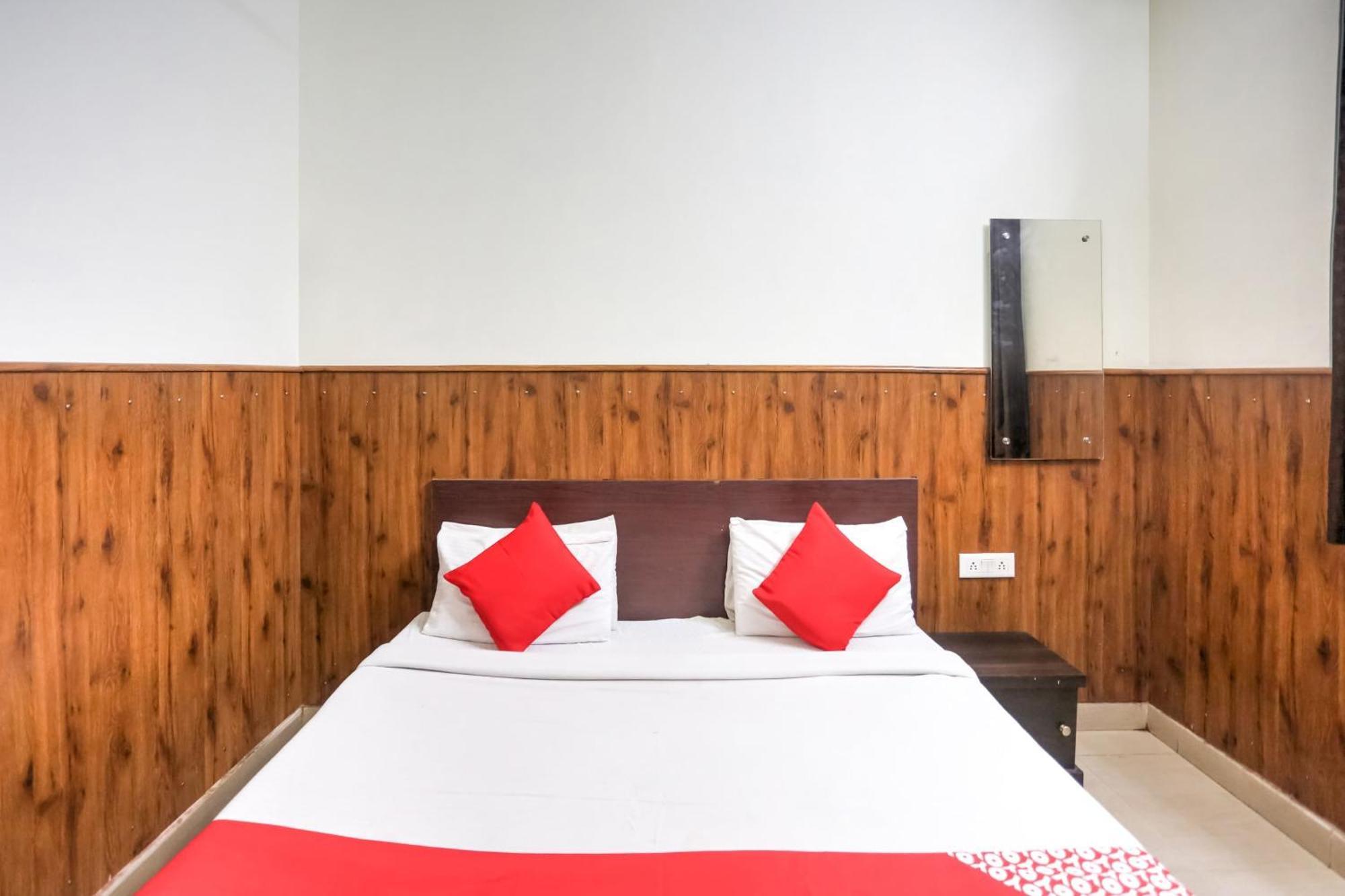 Hotel O Shri Sai Guest House Delhi Zewnętrze zdjęcie