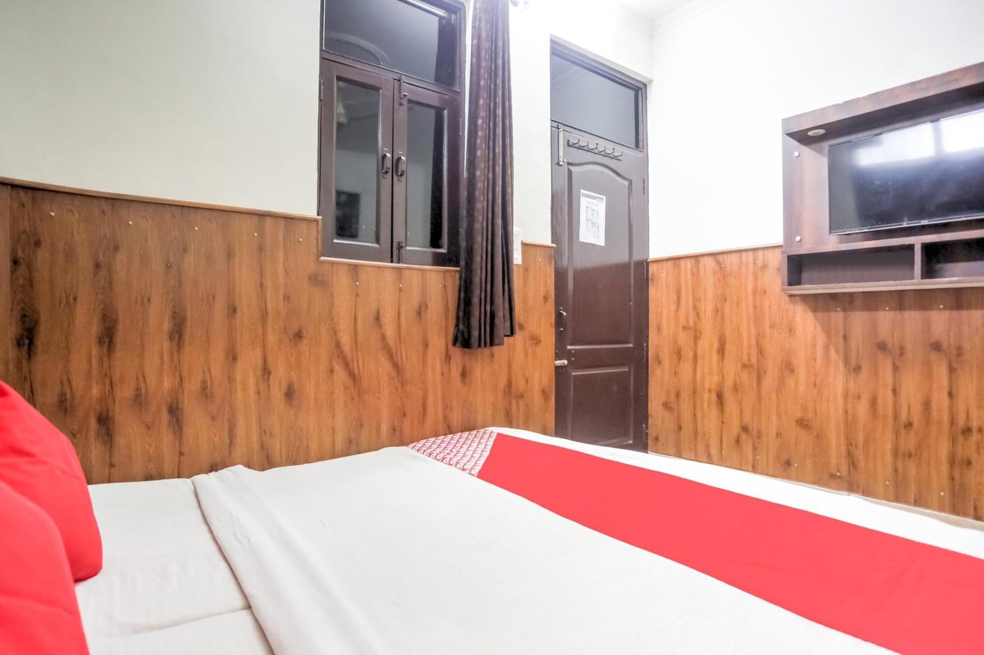 Hotel O Shri Sai Guest House Delhi Zewnętrze zdjęcie