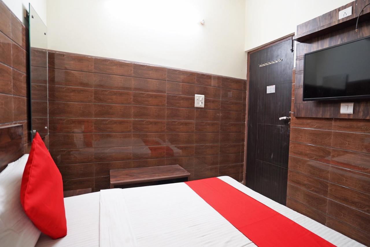 Hotel O Shri Sai Guest House Delhi Zewnętrze zdjęcie